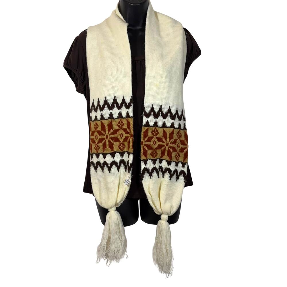 Fair Isle Knit Scarf Tassles White and Brown Snowflake Star Vintage Retro Ski